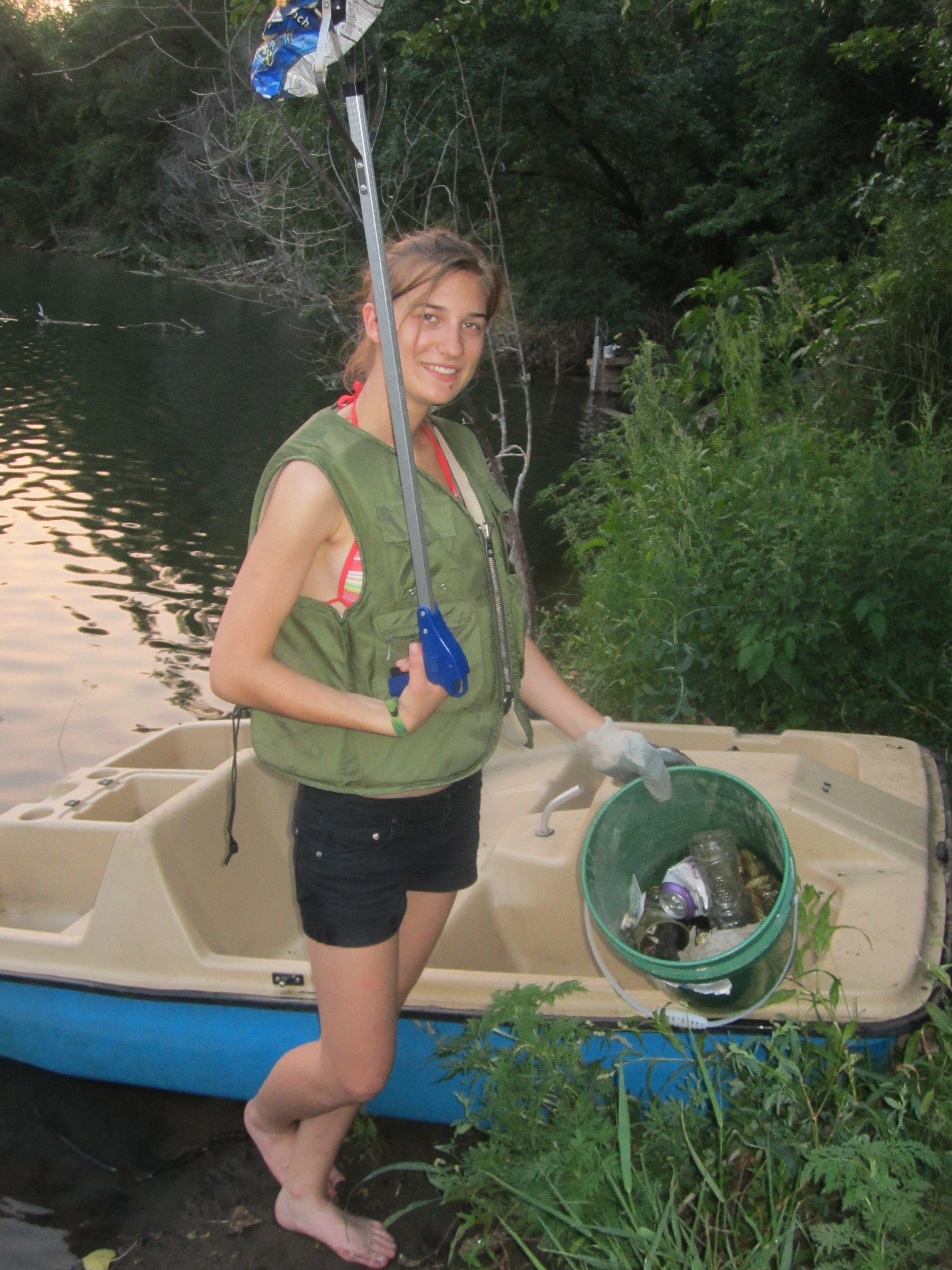 Lake Hallett Association 2012 Lake Shore Clean Up Picture